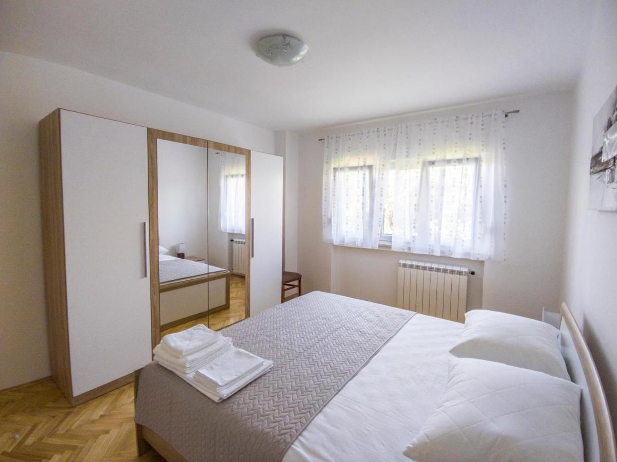 Apartmani Cimerman Кърк Екстериор снимка