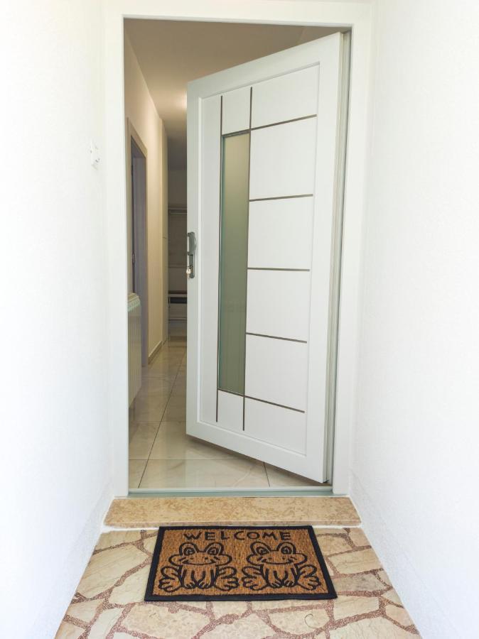 Apartmani Cimerman Кърк Екстериор снимка