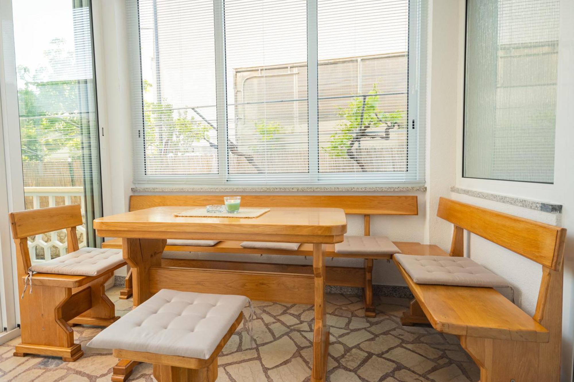 Apartmani Cimerman Кърк Екстериор снимка